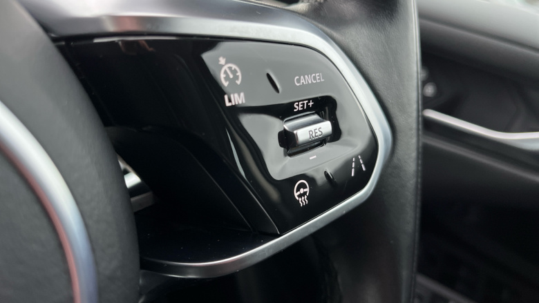 Jaguar I-Pace 294kW EV400 SE 90kWh 5dr Auto [11kW Charger] Electric Estate